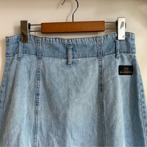 Vintage Y2K Denim Maxi Skirt – Manager Jeans Button-Front 2000s ( fits small) - Picture 4 of 7